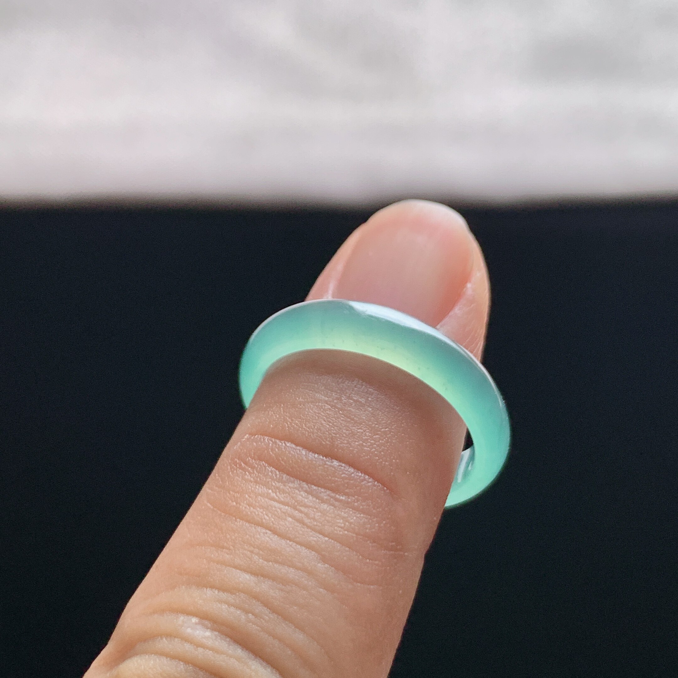 Natural A-grade ice grape flesh jadeite ring