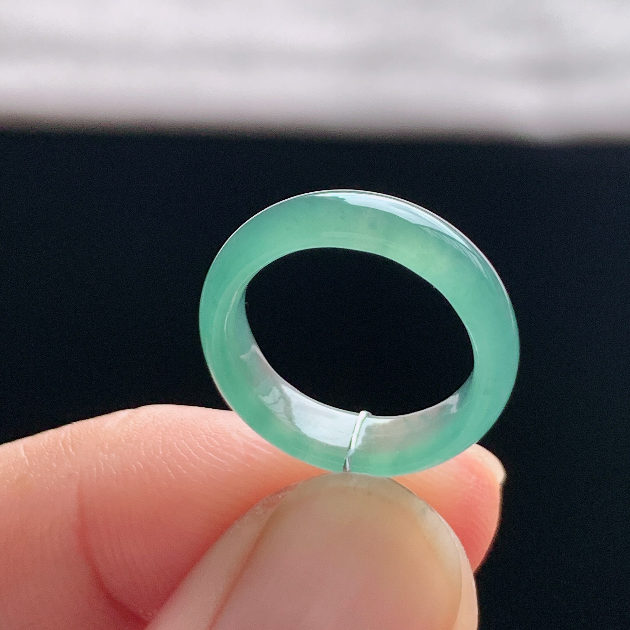 Natural A-grade ice grape flesh jade ring