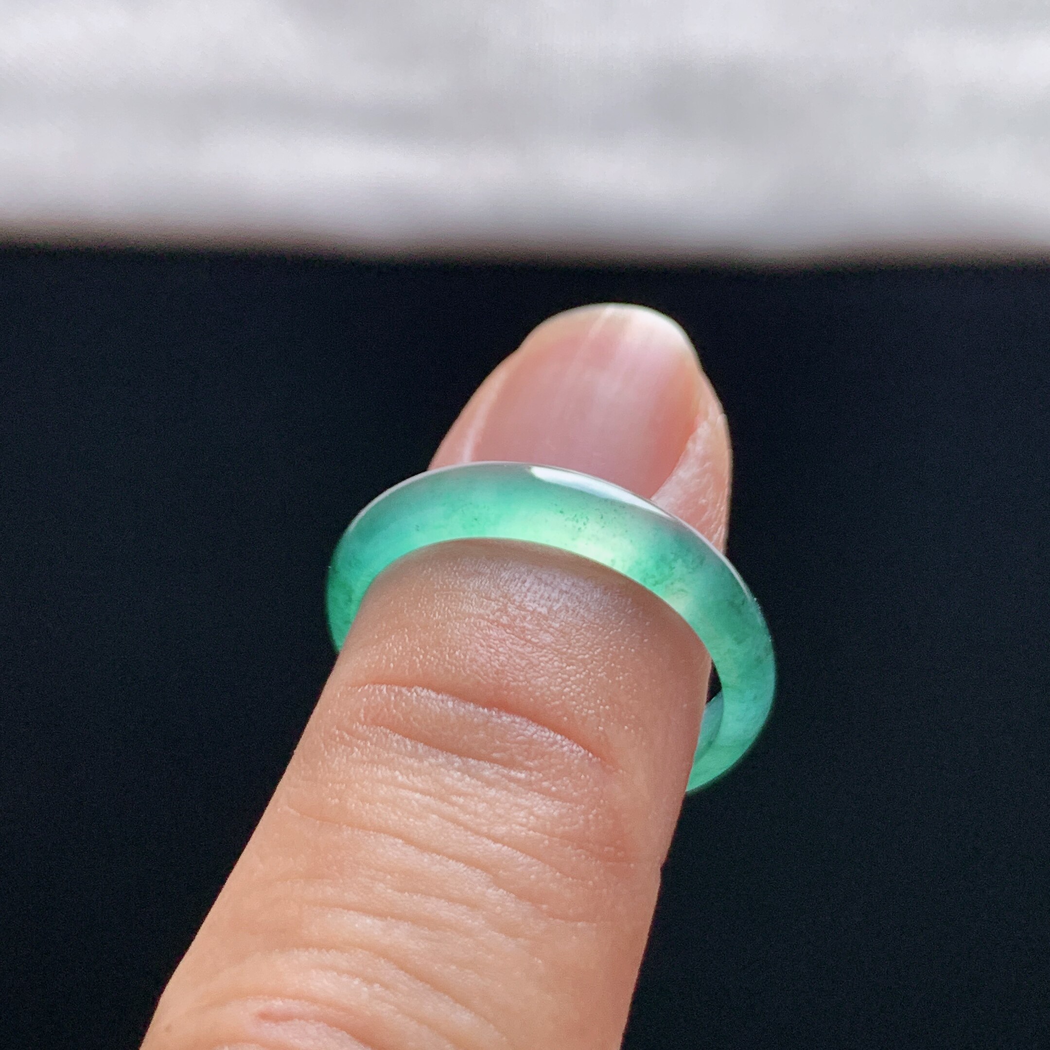 Natural A-grade ice jade floating flower plain ring