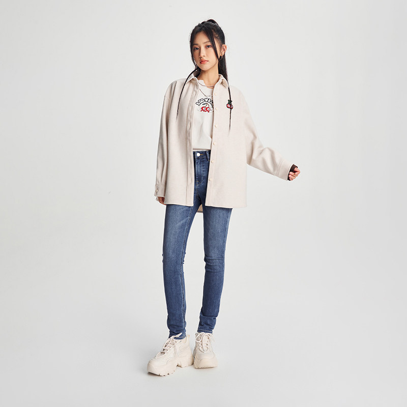 Lee仿羊毛毡米白女士长袖衬衫