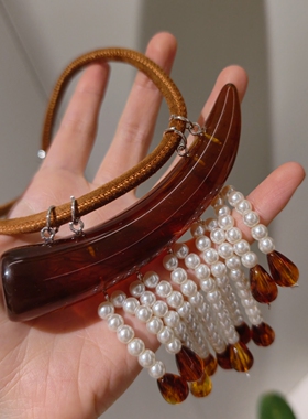 小众咖色牛角珍珠流苏项圈复古choker部落颈链中古vintage锁骨链