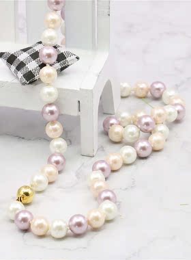 8mm白粉紫圆珠天然贝壳项链 母贝项饰配金地雷扣锁骨链女节日礼物