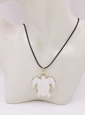 乌龟吊坠油菜花贝壳动物皮绳女白