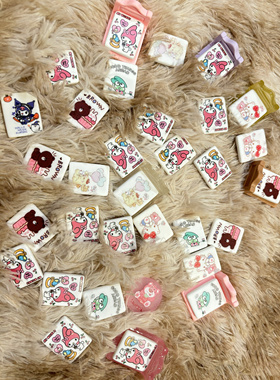 奶油马卡龙夜光Q版微观世界家具卡通摆件床沙发柜子树脂模型设计