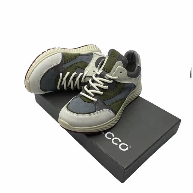 ecco non slip shoes