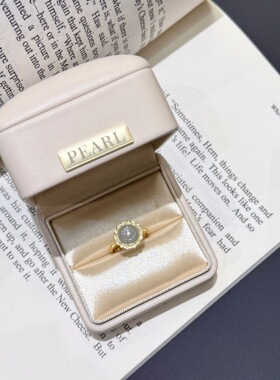 2026新款花边闪钻天然翡翠鸽子蛋戒指女轻奢精致高级感小众新中式