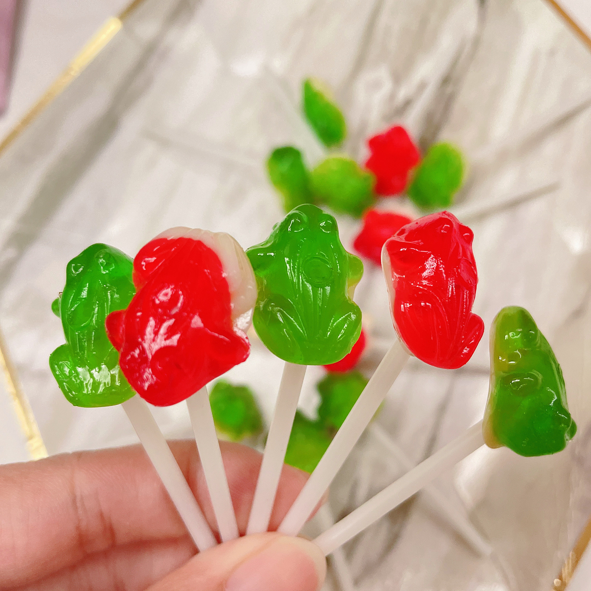 小时候青蛙糖水果味西瓜味棒棒糖童年怀旧零食小吃8090后休闲食品,淘宝优惠券,粉丝福利购,淘宝优惠卷