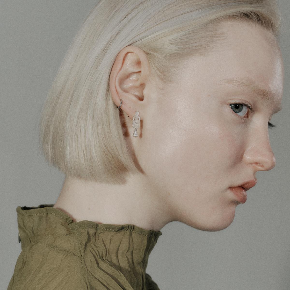 SALE E PEPE 胡椒盐 纯银冥想人吊坠耳环 - 图1