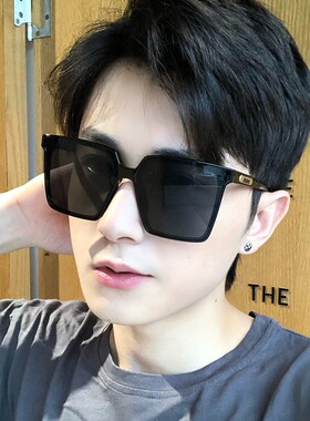 大框方正拍照踏青徒步防强光男女墨镜防晒骑行遮阳开车太阳眼镜潮