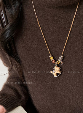 棕色马年小马串珠项链女款2026新款配饰长款学生党装饰卫衣毛衣链