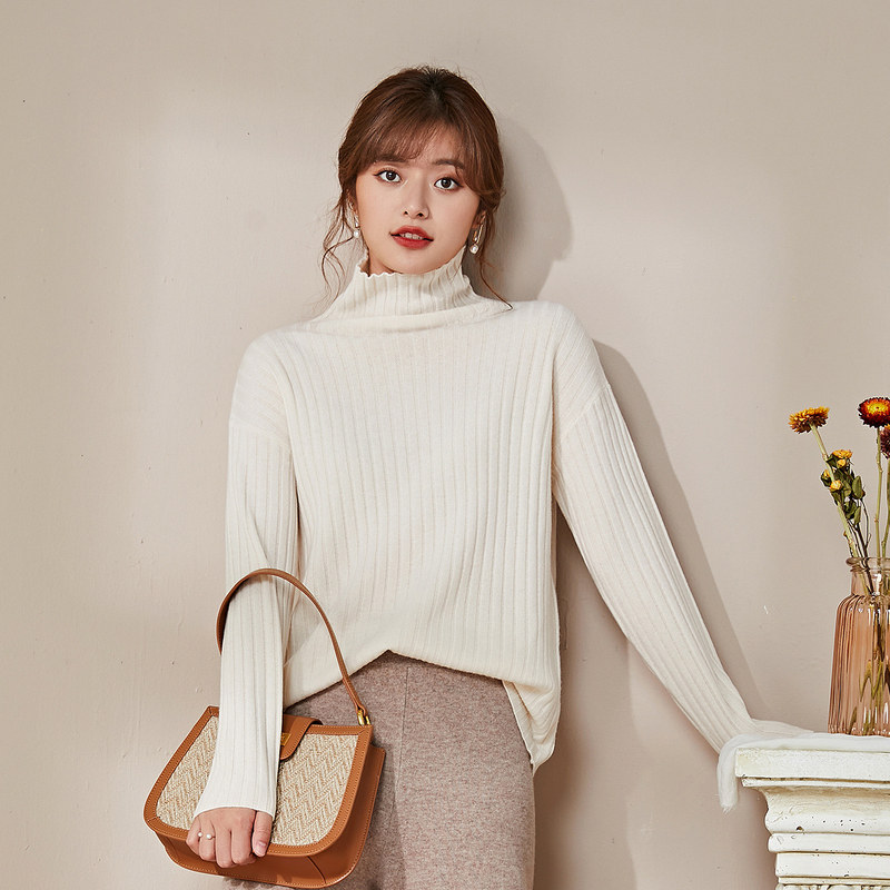 名人瑞裳2020秋冬新款温柔针织衫 名人瑞裳毛针织衫