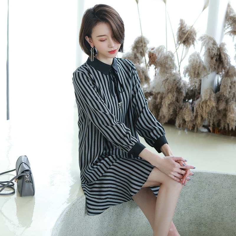 名人瑞裳很仙的法国小众2019连衣裙 名人瑞裳连衣裙