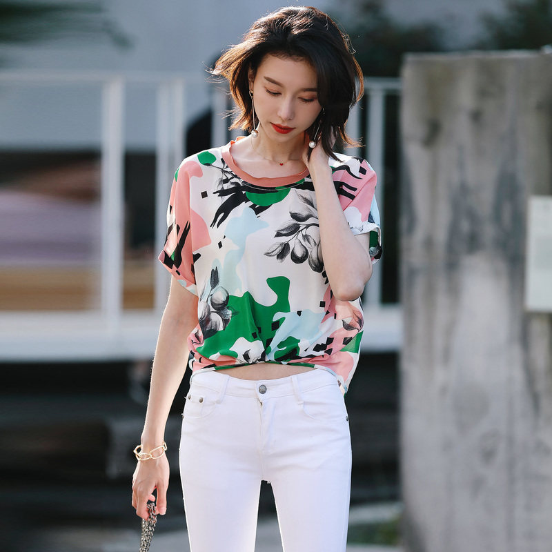 名人瑞裳2018夏季新款女装圆领t恤 名人瑞裳T恤