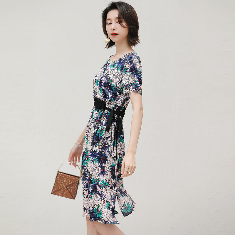 名人瑞裳2018夏季新款印花连衣裙 名人瑞裳连衣裙