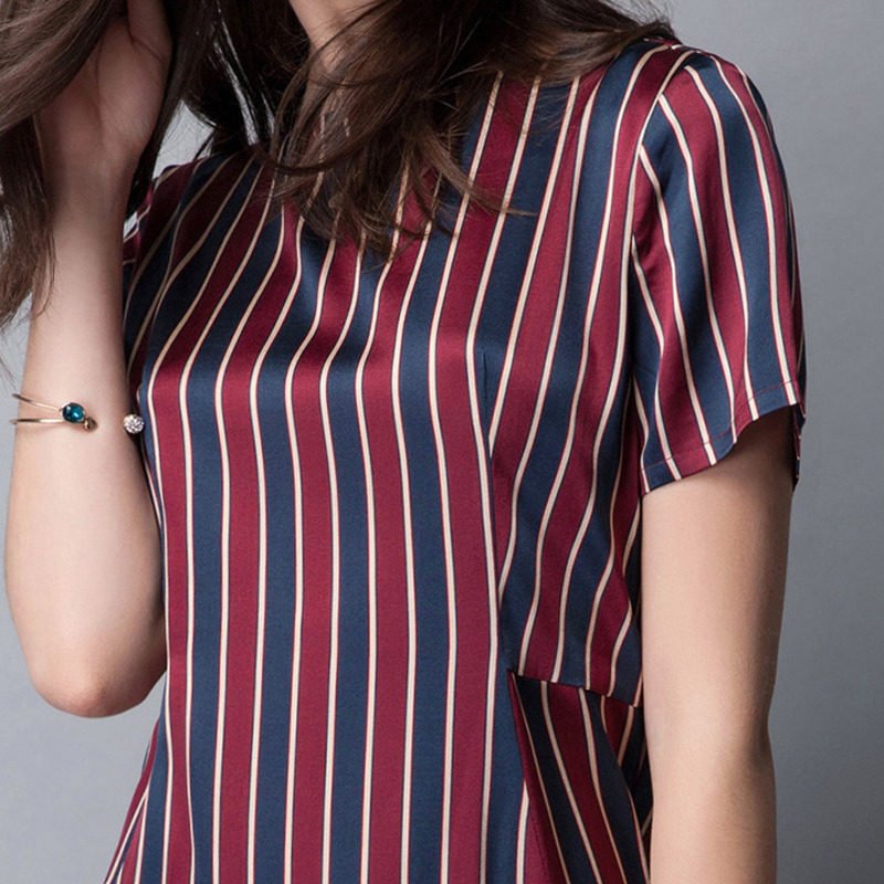 名人瑞裳2017夏装新款修身连衣裙 名人瑞裳连衣裙