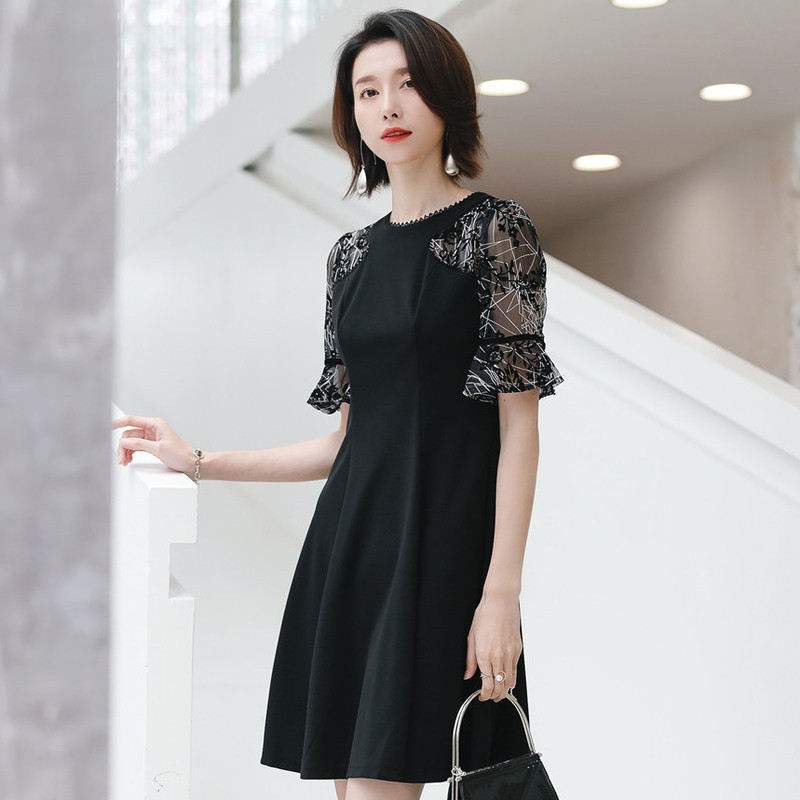 名人瑞裳2018短袖a字裙圆领连衣裙 名人瑞裳连衣裙