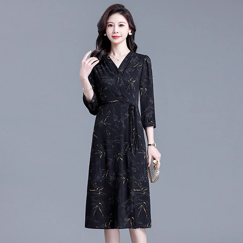 埃伦妈妈气质款连衣裙V领女收腰时尚气质显瘦印花裙2025夏季新款,淘宝优惠券,粉丝福利购,淘宝优惠卷