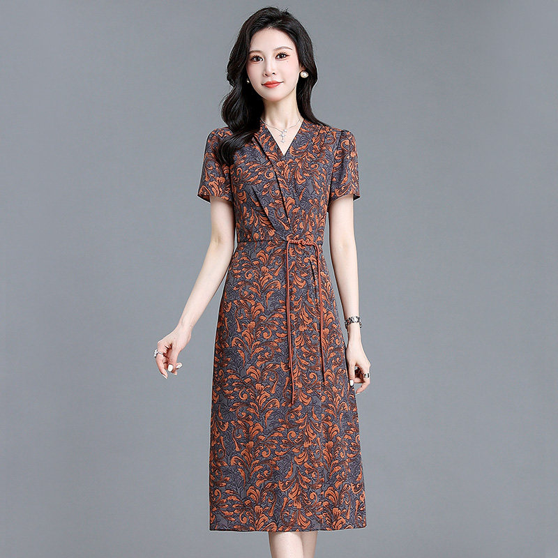 埃伦妈妈气质款连衣裙V领女收腰时尚气质显瘦印花裙2025夏季新款,淘宝优惠券,粉丝福利购,淘宝优惠卷