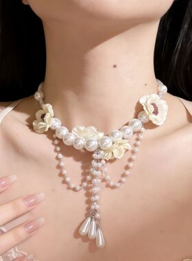 春日花朵珍珠项链女设计感锁骨链2026新款