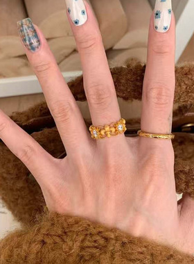 法式轻奢金色镂空鸢尾花戒指女小众个性复古宫廷蕾丝精致百搭指环