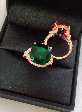 韩版夸张大颗祖母绿豪华群镶戒指