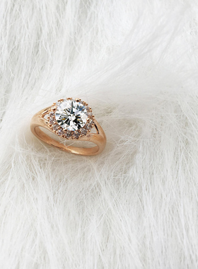 简约流线型豪华款时尚气质求婚