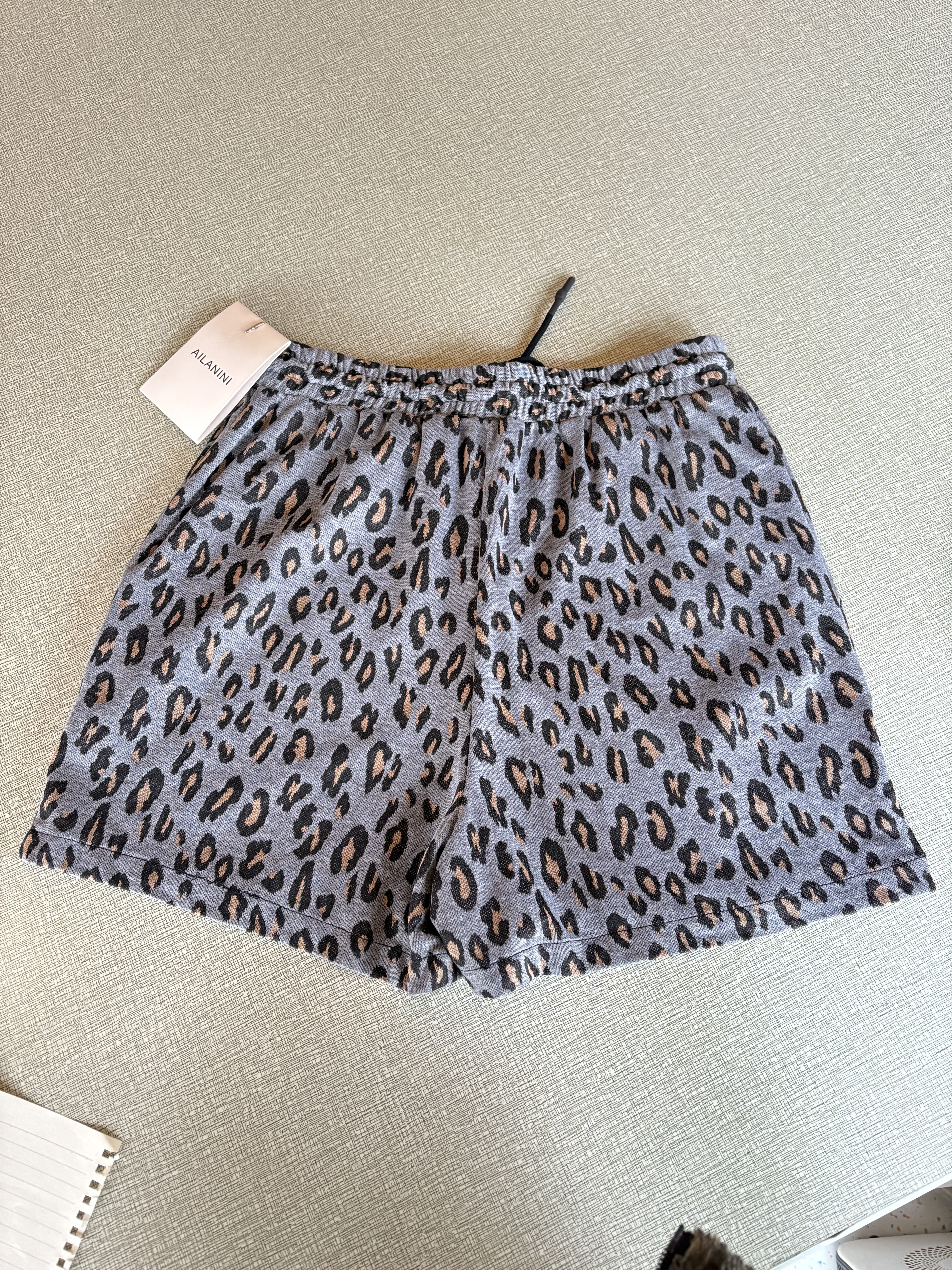 尾货清仓两件包邮女士休闲裤宽松百搭短裤豹纹针织,淘宝优惠券,粉丝福利购,淘宝优惠卷