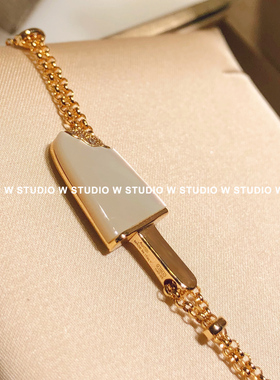 仲夏浪漫深海白贝母双层短项链