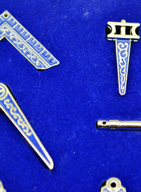 共济会石匠工具九件套礼盒摆件