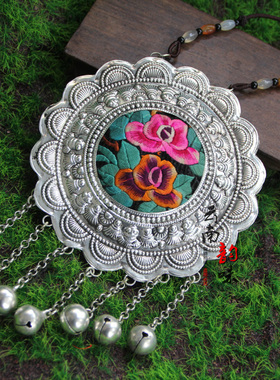 云南苗银大花朵演出舞台吊坠项链