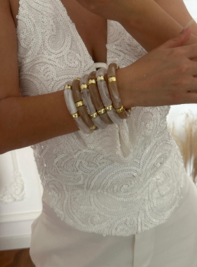 欧美风时尚ins风小众设计感亚克力手镯女个性简约复古手环手饰