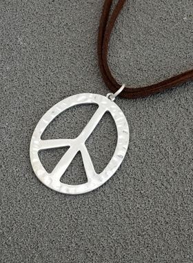 拉睦RLM SOHO做旧银色大爱反战设计师气质森女文艺范潮人个性项链