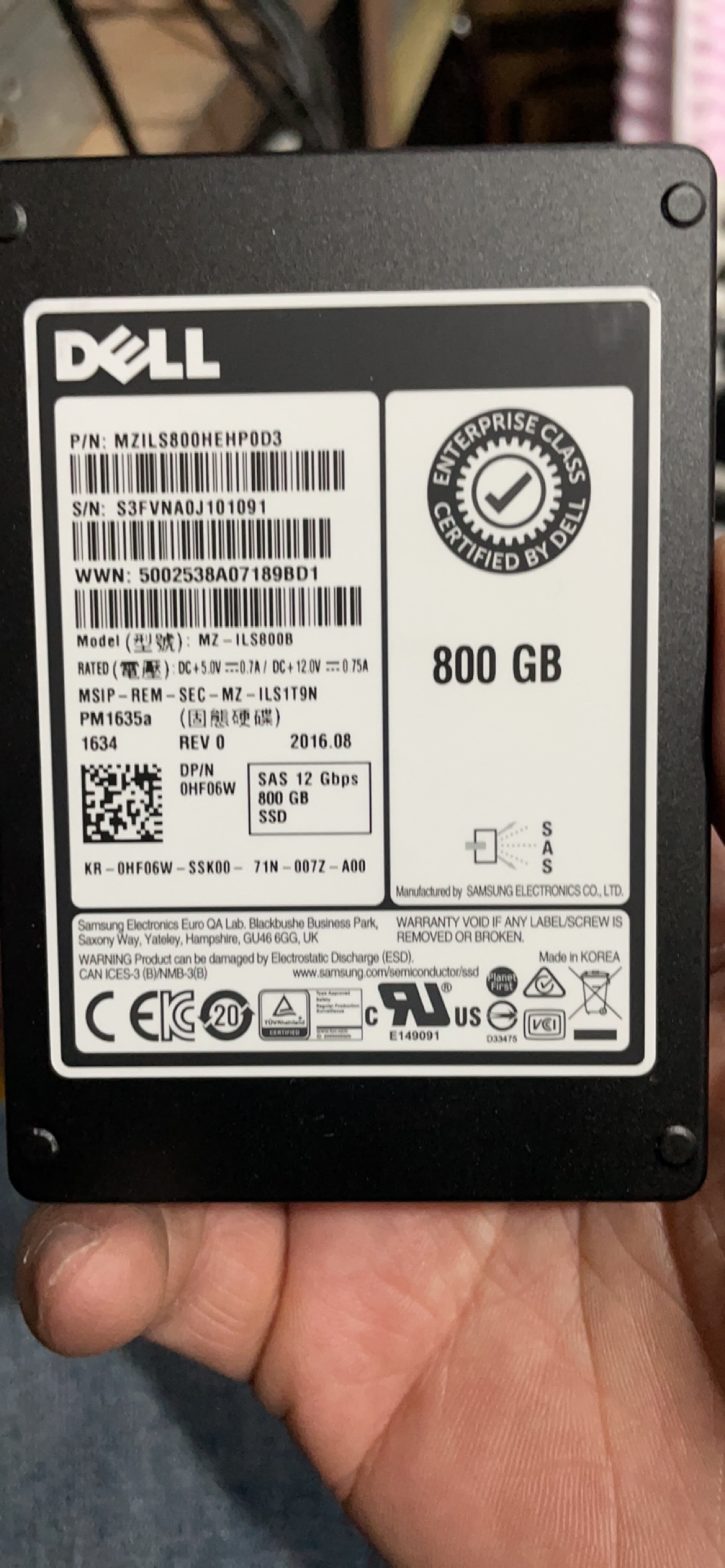 戴尔 800G SAS SSD MZ-1LS800B 0HF06W混合型固态-图1