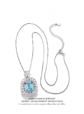 s925银方形浅蓝色钻石项链时尚气质高雅奢华高级感锁骨链清新脱俗