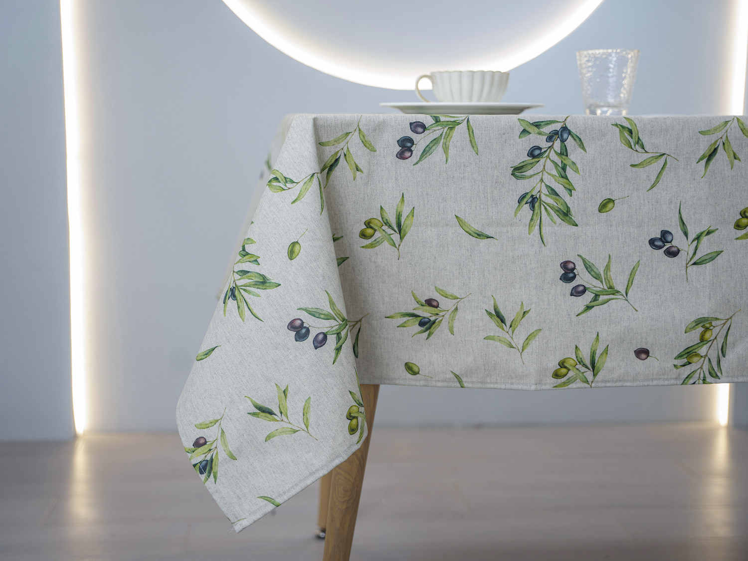 GIRONES进口西班牙时尚绿色黑色橄榄果防水防油餐桌茶几边柜桌布,淘宝优惠券,粉丝福利购,淘宝优惠卷