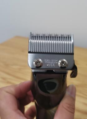充电式成人理发器大马力