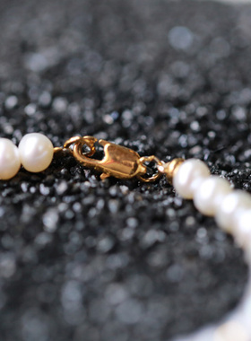 入锦女款珍珠手链设计款