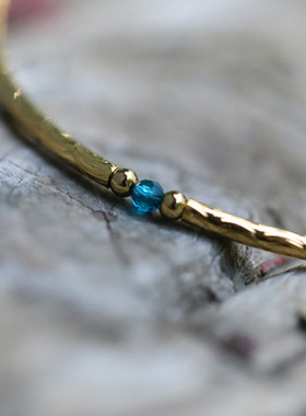 不莱梅蓝丨刻面磷灰石9k金管樱桃红南红细手链