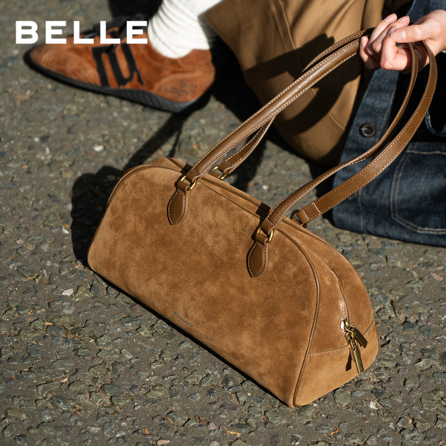 百丽女包2025新款商场同款大号单肩真皮反绒麂皮波士顿包BL862DX5,淘宝优惠券,粉丝福利购,淘宝优惠卷