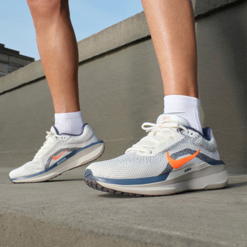 Nike/耐克 Winflo 11男女跑步鞋缓震透气舒适公路跑训练耐磨防滑 - 图2