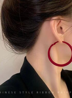 思慕琦气质合金女植绒圆形耳环