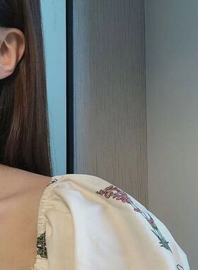 思慕琦气质合金女电镀葡萄耳环