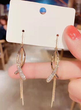 流苏耳环女韩国气质长款高级感耳坠圆脸显瘦的超仙网红个性耳钩女