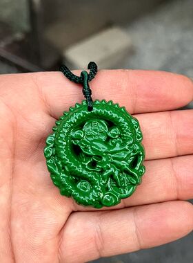 实木绿色木龙牌吊坠木雕龙
