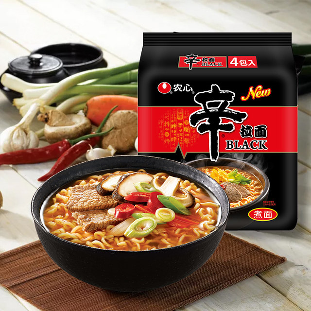 Nongshim Korean black 130g*4 bags of Shin Ramen