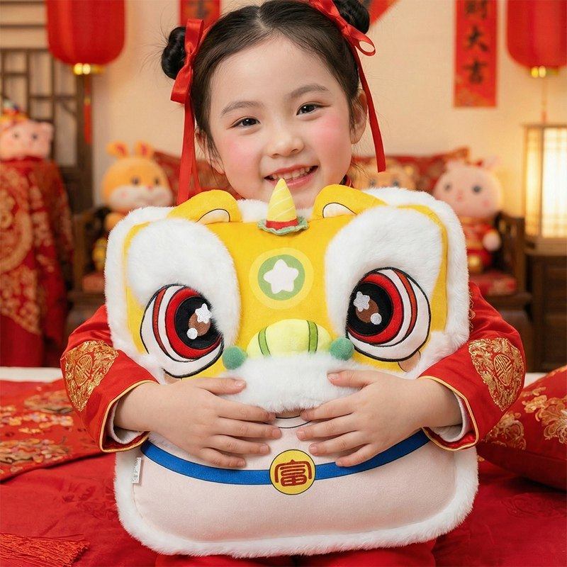 2026国潮醒狮抱枕公仔客厅沙发靠垫马年吉祥物抱枕毯子二合一定制,淘宝优惠券,粉丝福利购,淘宝优惠卷