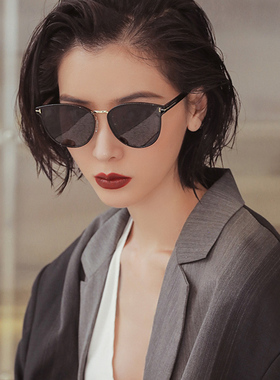 潮流t字米白框偏光女情侣太阳镜