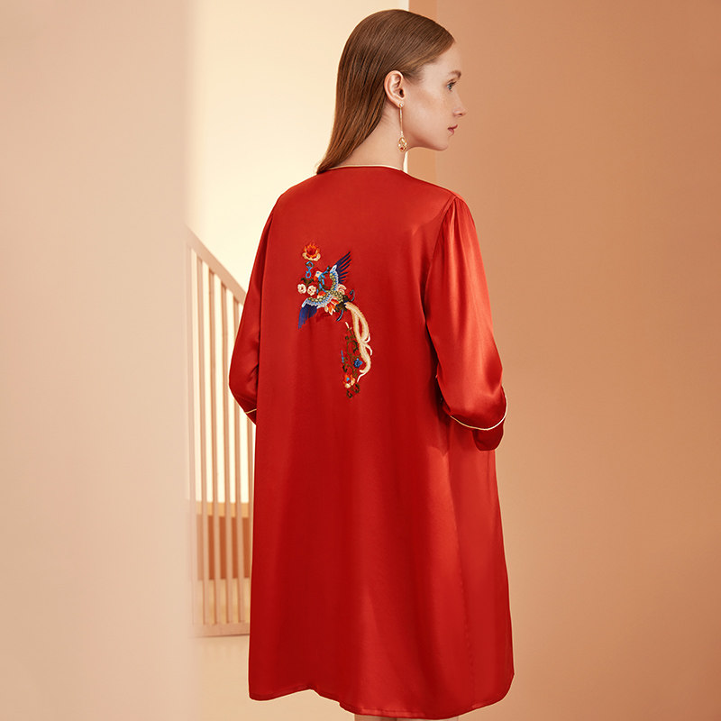 金三塔新品真丝刺绣女红品系列睡袍 金三塔内衣睡袍/浴袍