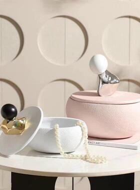 现代简约艺术卡通创意摆件儿童房工艺品桌面客厅电视柜装饰样板间