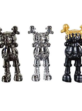 简约现代创意树脂电镀伽马星人摆件售楼处样板房玄关客厅软装饰品